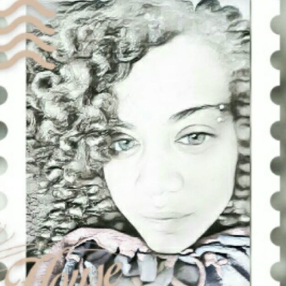 Meet your Posher, Lynn